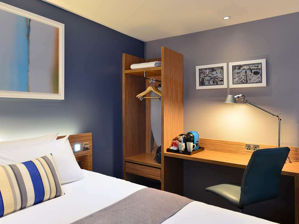 Travelodge London Covent Garden Номер фото